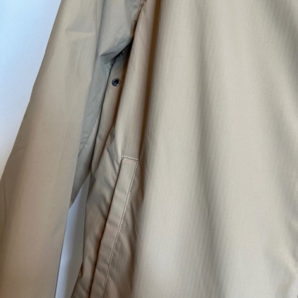 Brooks Brothers Men's Polyester Full Zip Lightweight Rain Jacket Size Medium - Picture 6 of 13